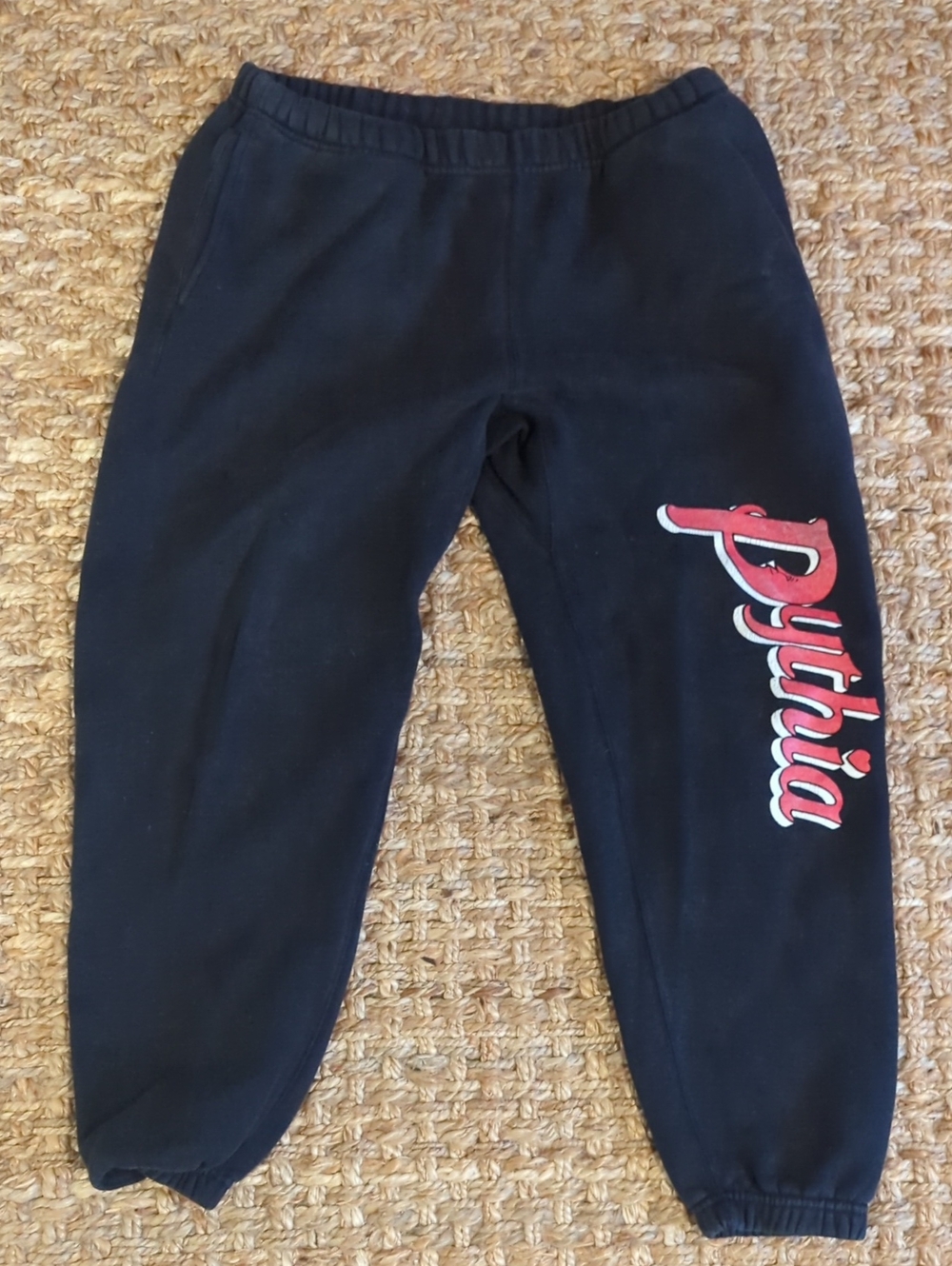 Pythia Script Logo Fleece Sweatpants Black Size Large